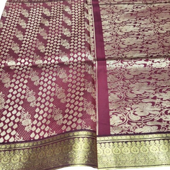 Maroon or Wine Red with Gold Border Saree Unstitched NEW - Picture 2 of 8